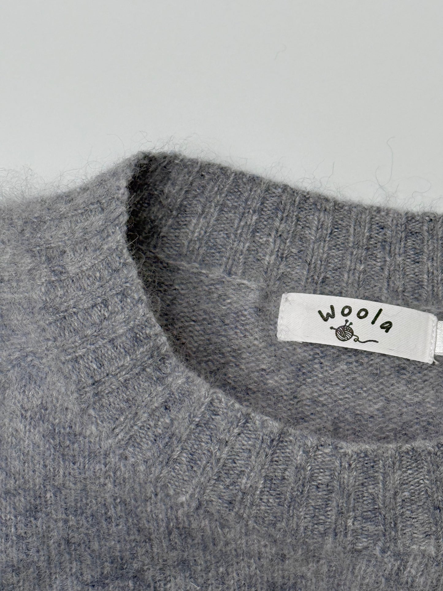 Brushed  87.7% Wool, 6.6% Cashmere, 5.7% Silk Crew-Neck Jumper